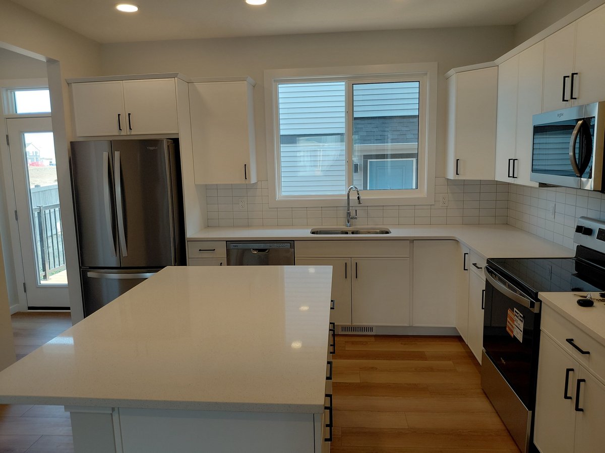 21203 25 Avenue Northwest - Photo 29