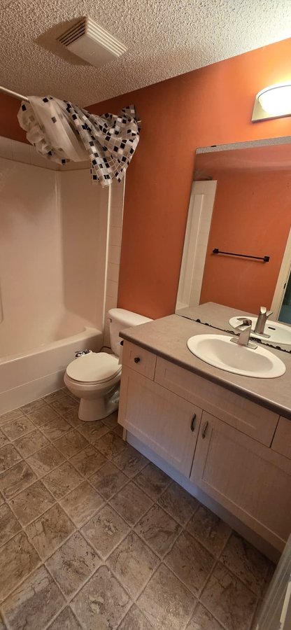 8423 6 Avenue Southwest - Photo 23