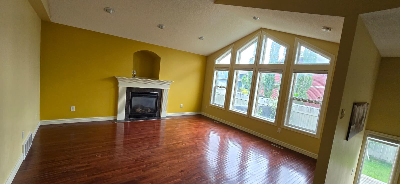 8423 6 Avenue Southwest - Photo 12