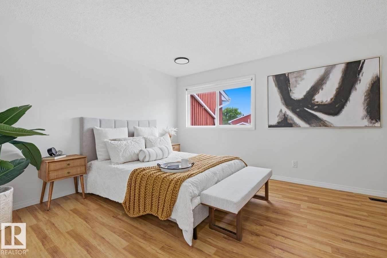 10684 Beaumaris Road Northwest - Photo 16