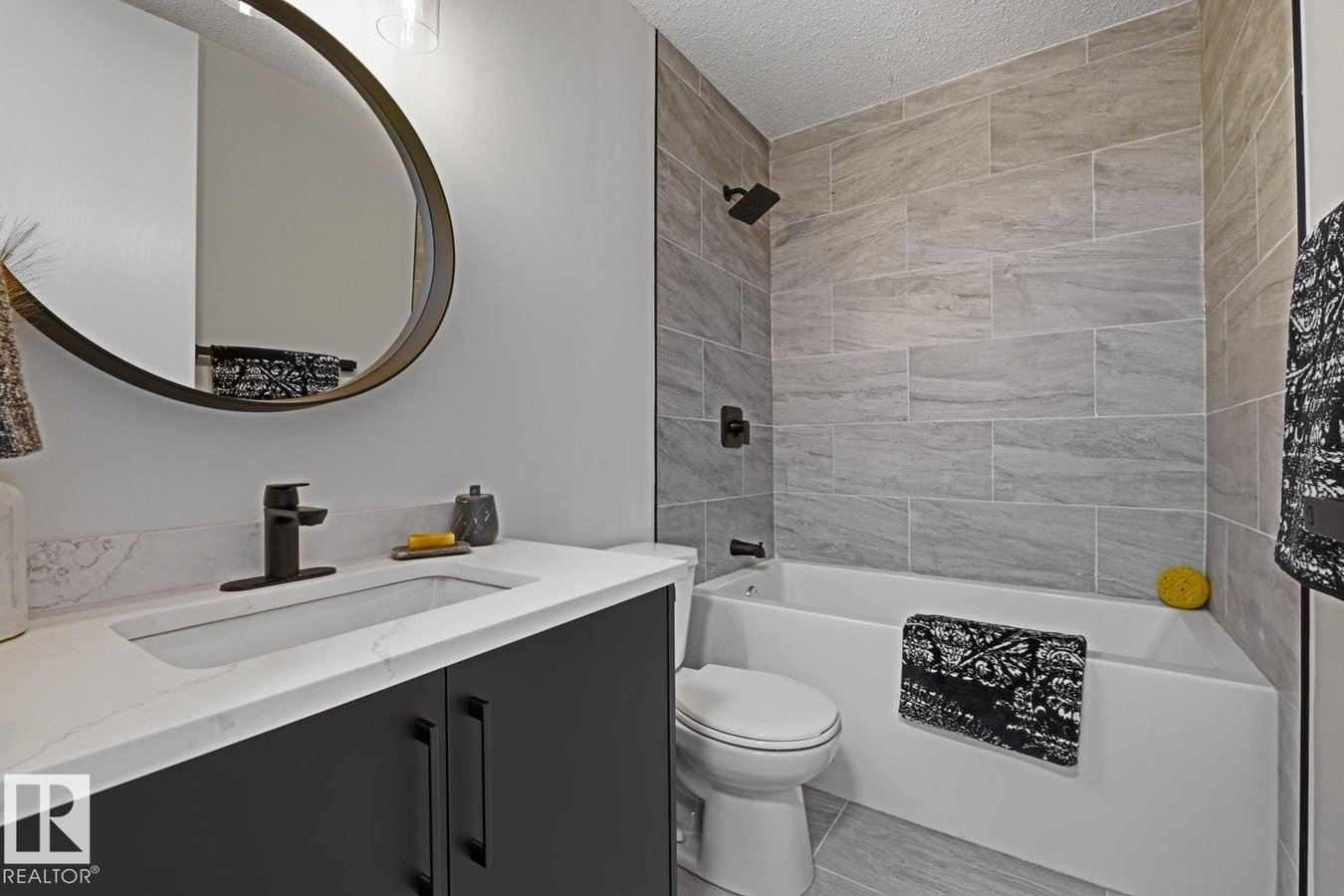 10684 Beaumaris Road Northwest - Photo 22