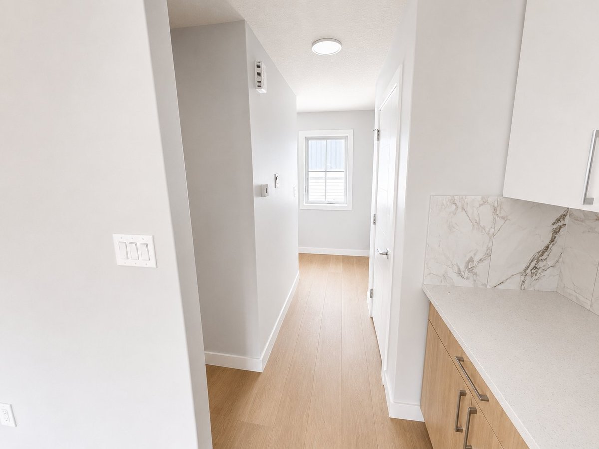 10611 144 Street Northwest - Photo 3