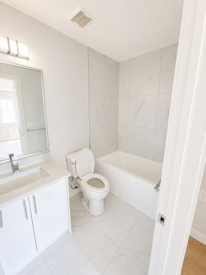 10611 144 Street Northwest - Photo 4