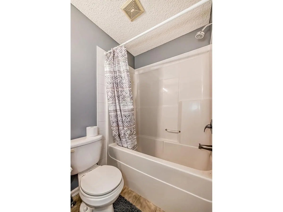 8920 213 Street Northwest - Photo 11