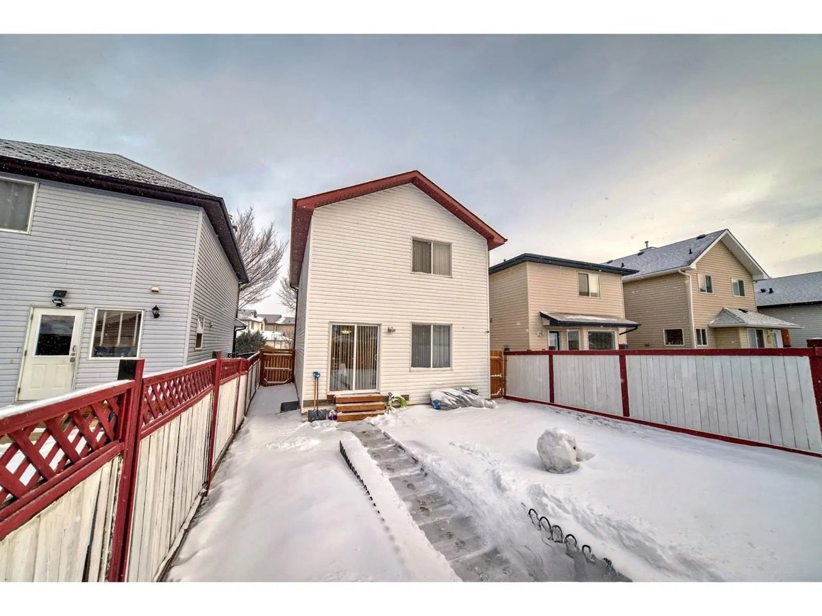 8920 213 Street Northwest - Photo 17