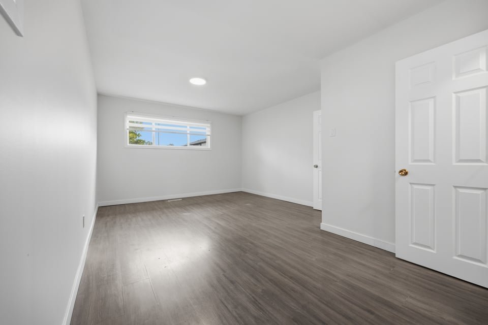9948 163 Street Northwest - Photo 17