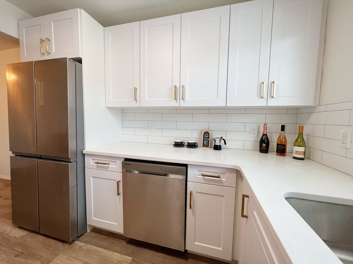 10830 51 Avenue Northwest - Photo 4