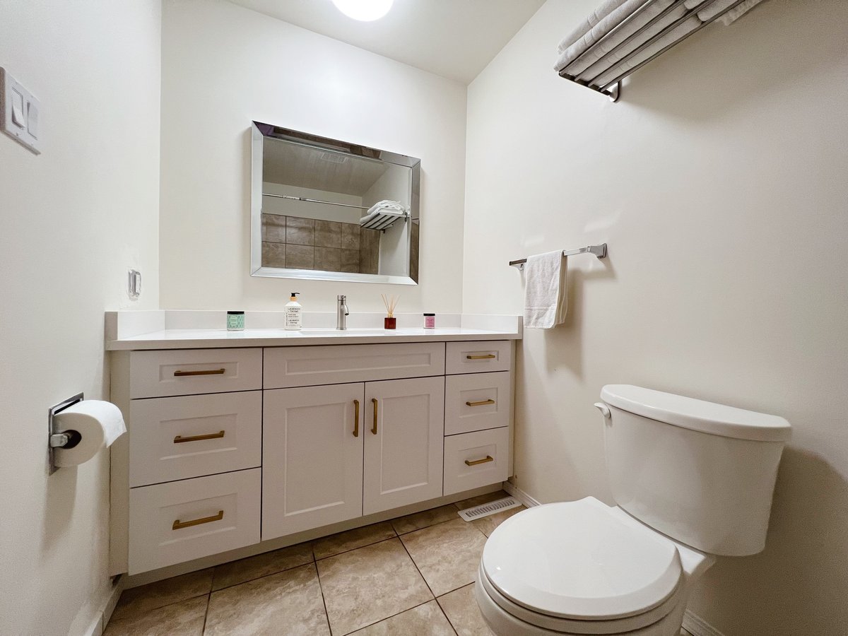 10830 51 Avenue Northwest - Photo 17
