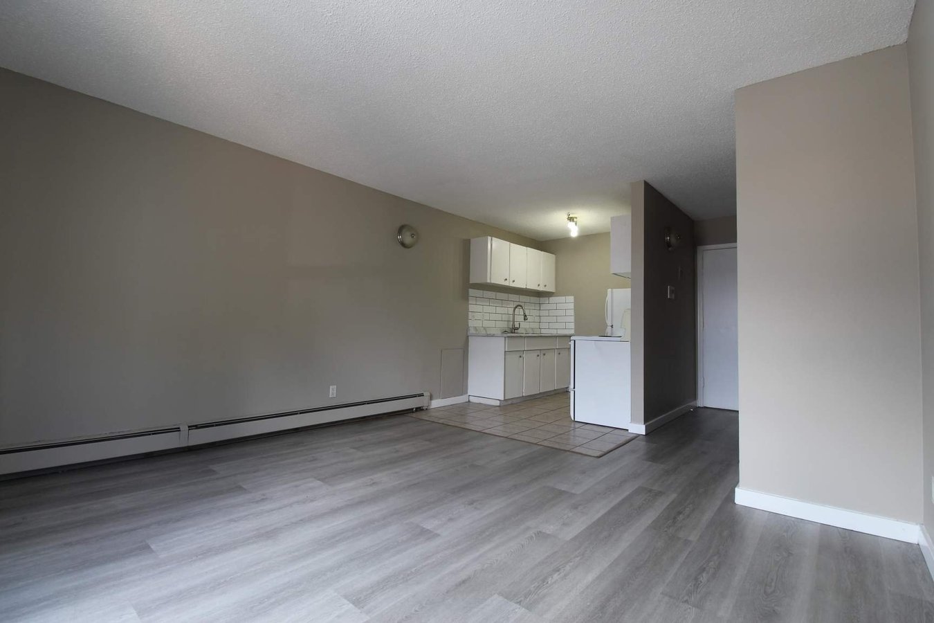 Rentals.ca Central McDougall Edmonton Apartments, Condos and Houses For