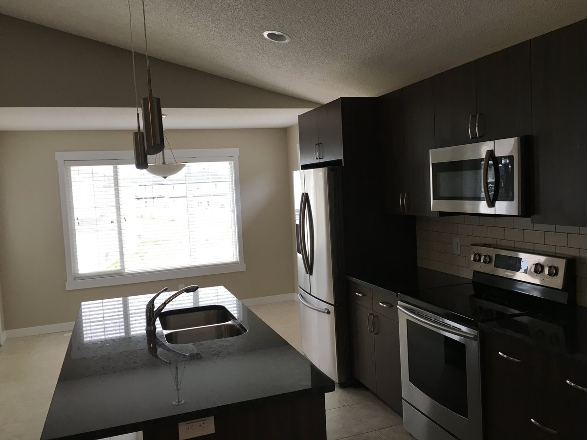 Rentals Ca Creighton Close Southwest Edmonton Ab For Rent