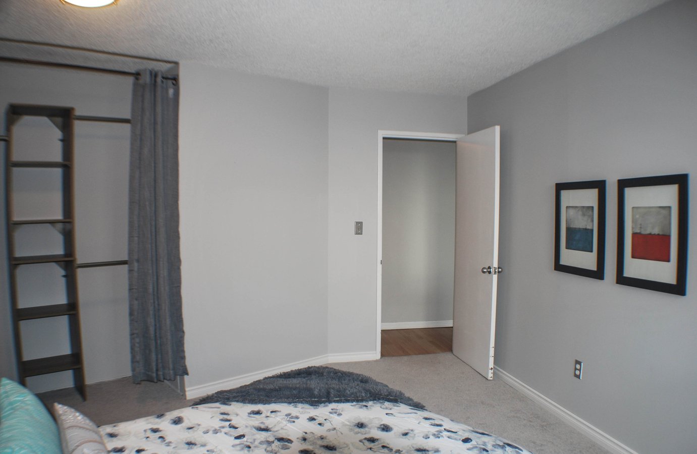 13910 Stony Plain Road - Photo 8