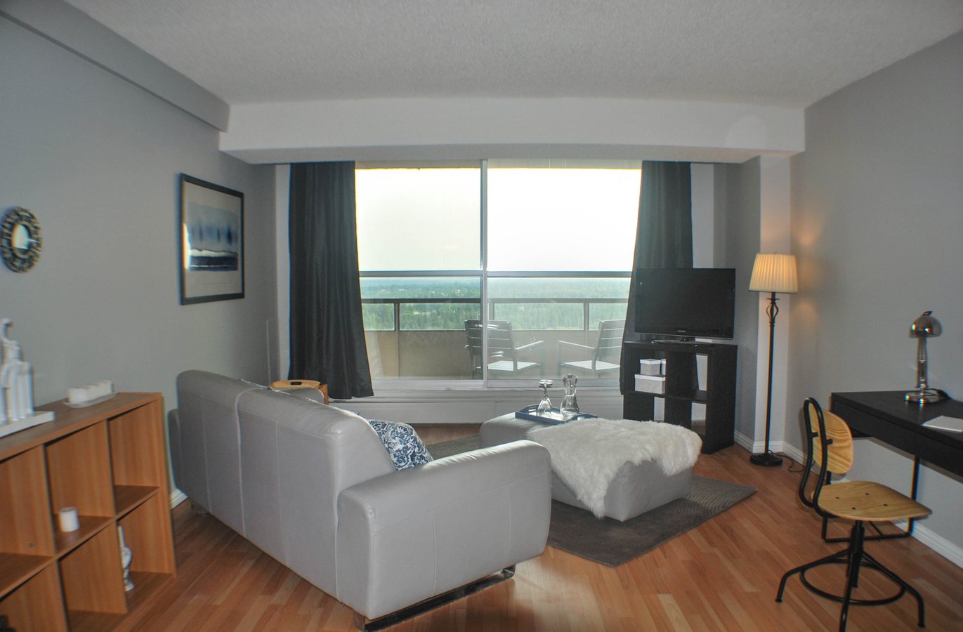 13910 Stony Plain Road - Photo 1
