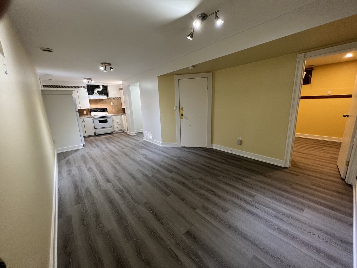 10336 77 Street Northwest - Photo 15