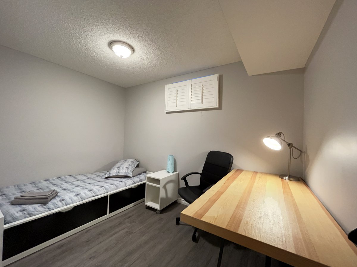 11603 44A Avenue Northwest - Photo 14