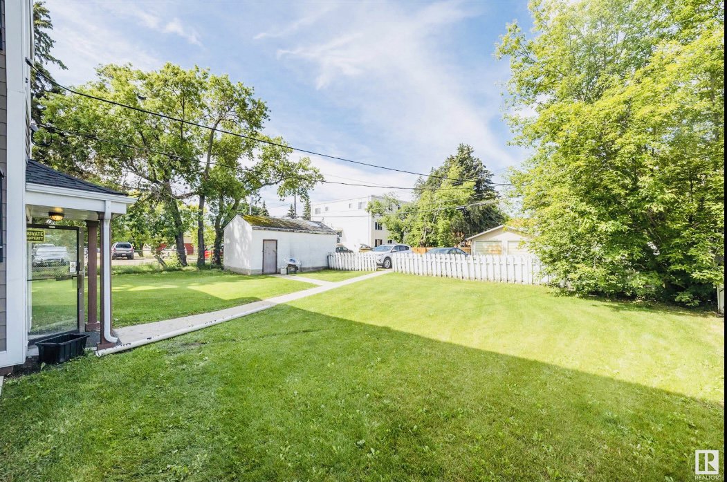 10048 154 Street - Photo 3