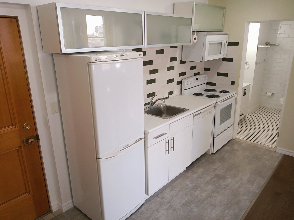 10134 100 Street Northwest - Photo 14