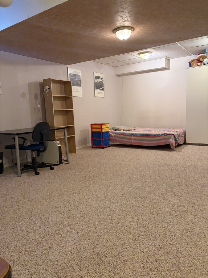 11232 12 Avenue Northwest - Photo 2