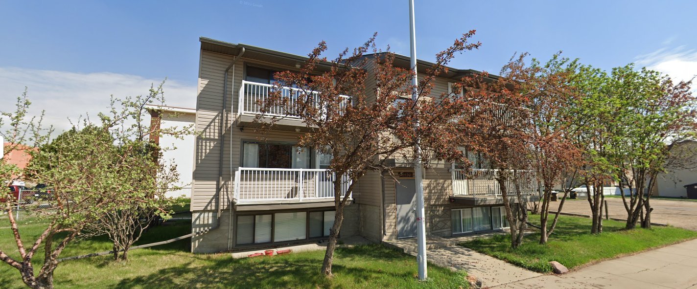 15430 100 Avenue Northwest - Photo 3
