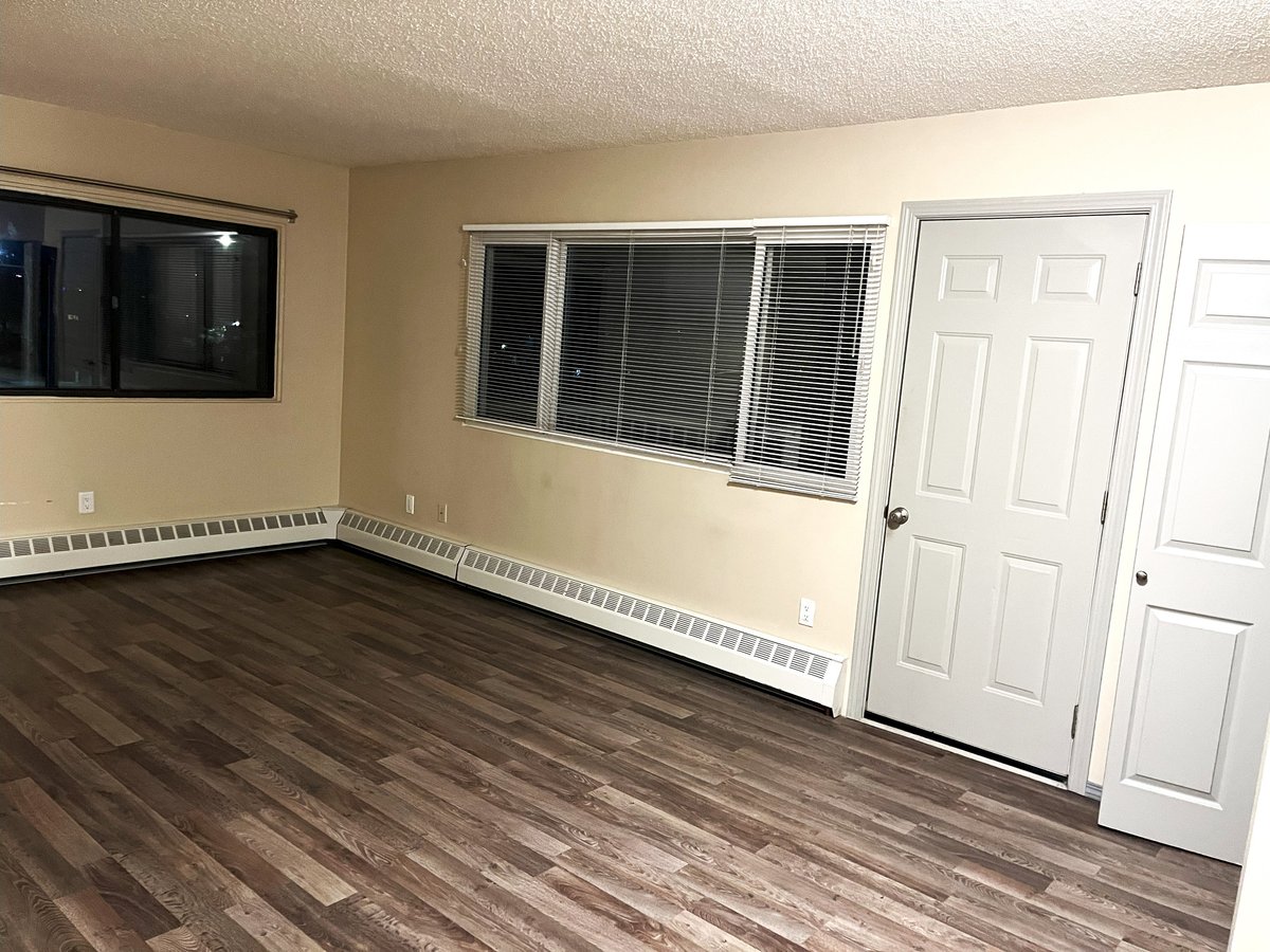 15430 100 Avenue Northwest - Photo 13