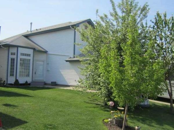 1393 Jefferys Crescent Northwest - Photo 1