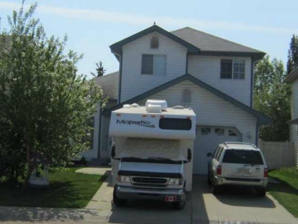 1393 Jefferys Crescent Northwest - Photo 2