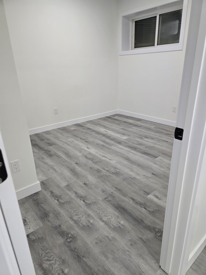 6912 169 Avenue Northwest - Photo 5