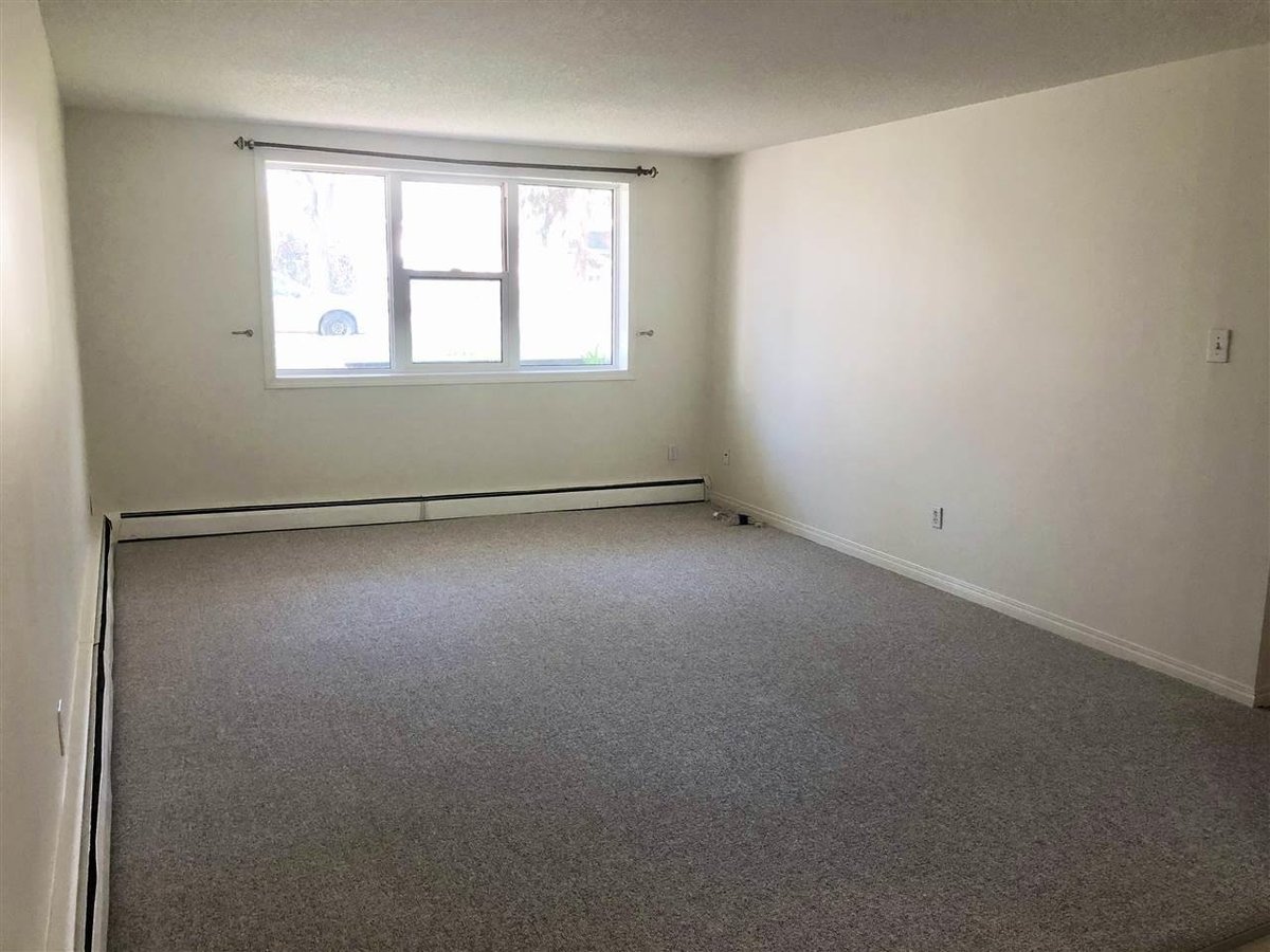 10615 110 Street Northwest - Photo 16
