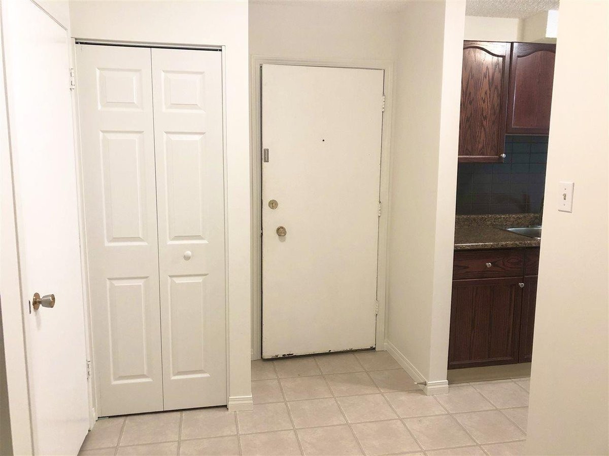 10615 110 Street Northwest - Photo 18