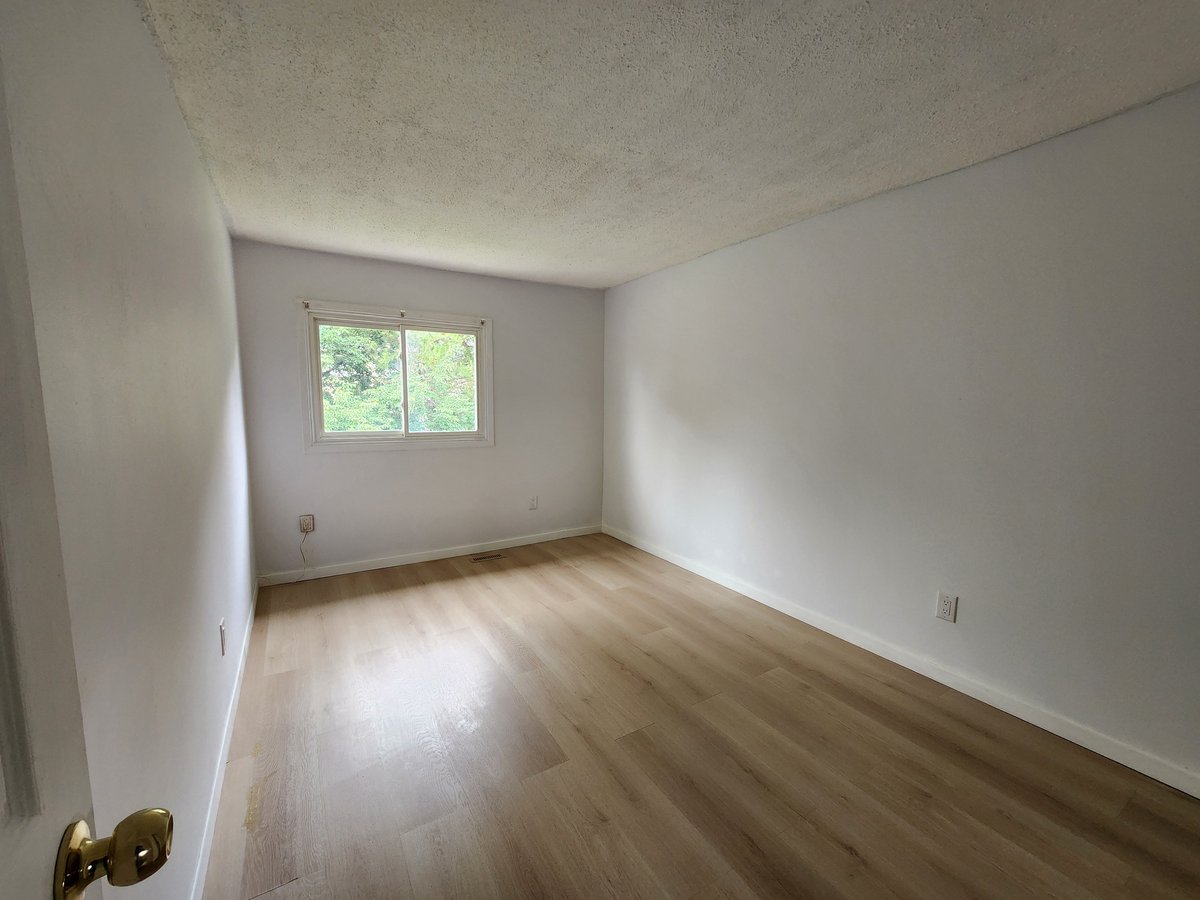 3079 Fifth Line West - Photo 9