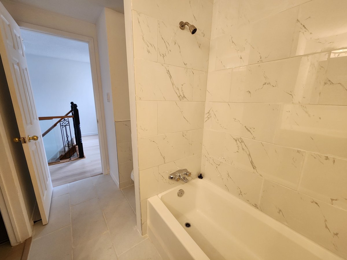 3079 Fifth Line West - Photo 15