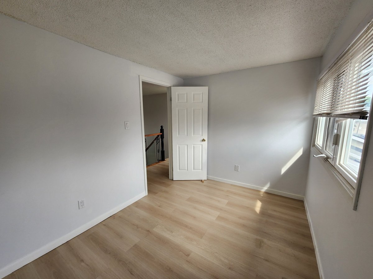 3079 Fifth Line West - Photo 17