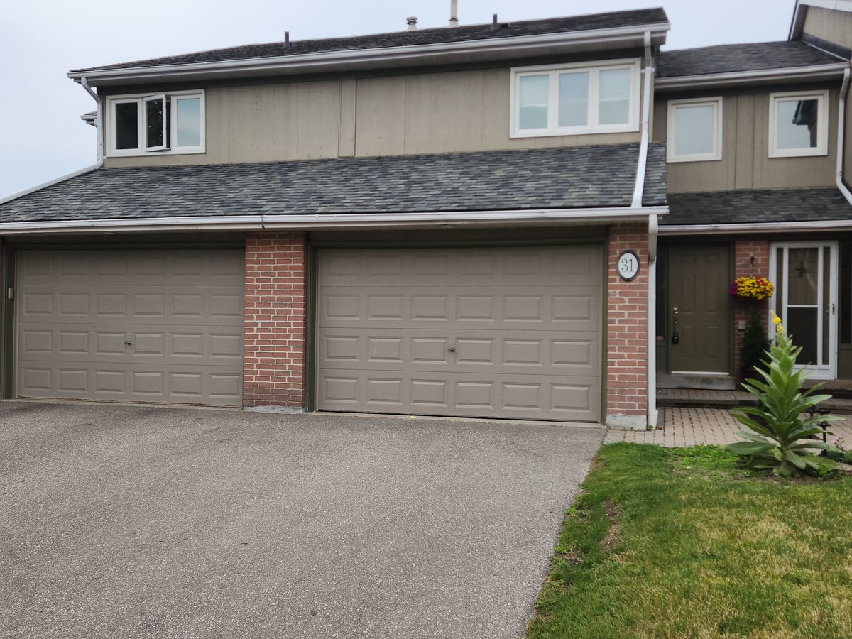 3079 Fifth Line West - Photo 2