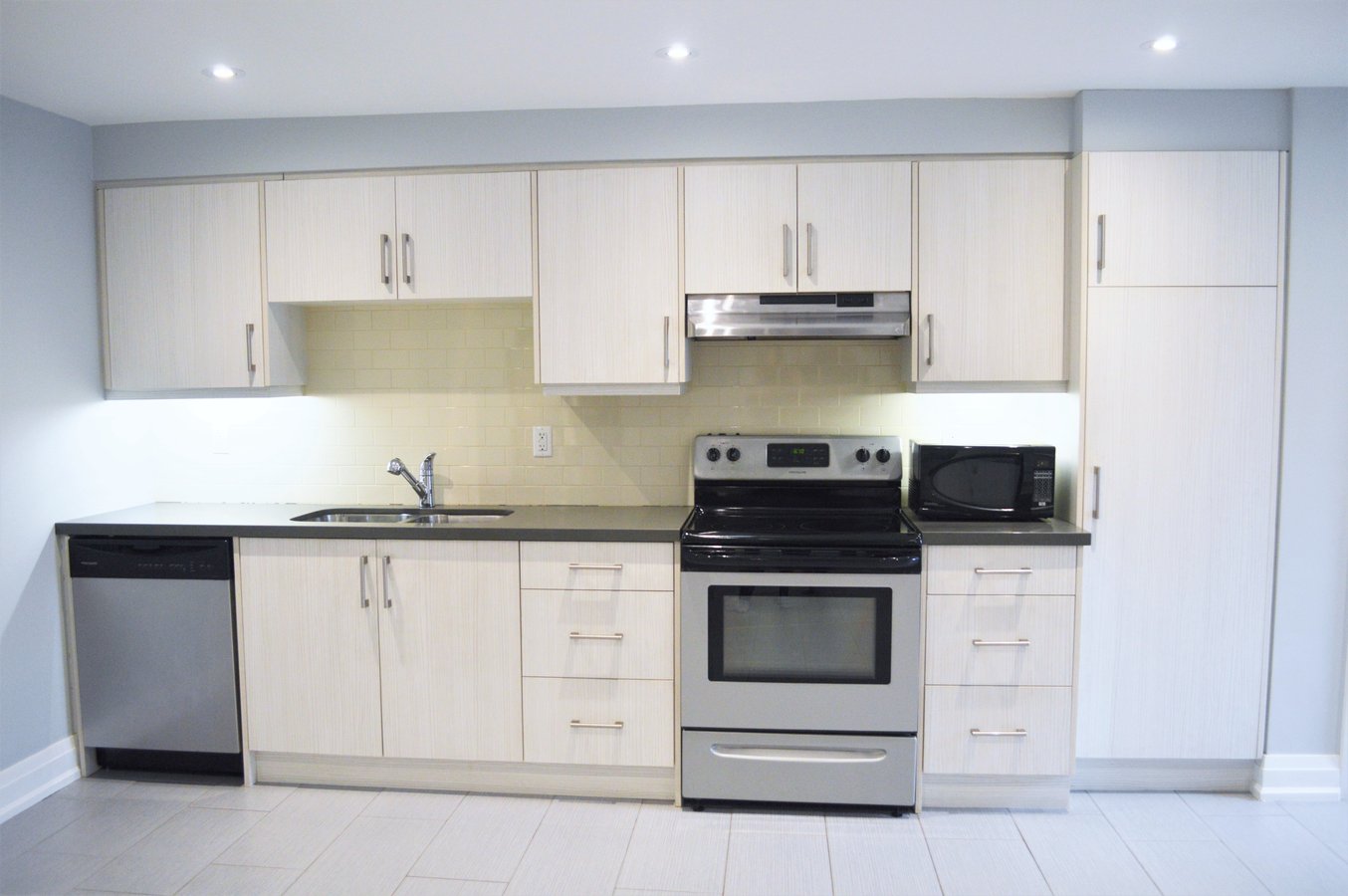 35 Simpson Avenue - Photo 2