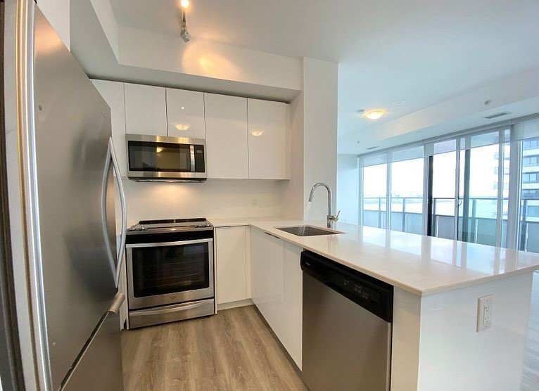 20 Shore Breeze Drive - Photo 4