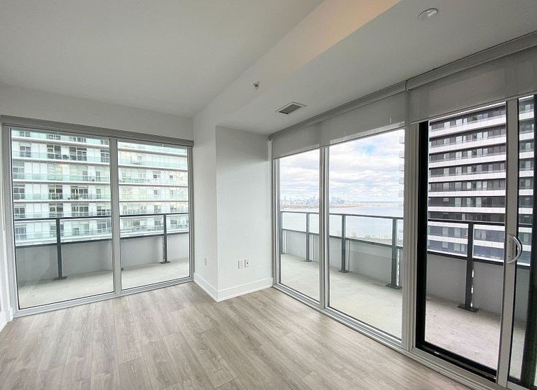 20 Shore Breeze Drive - Photo 13