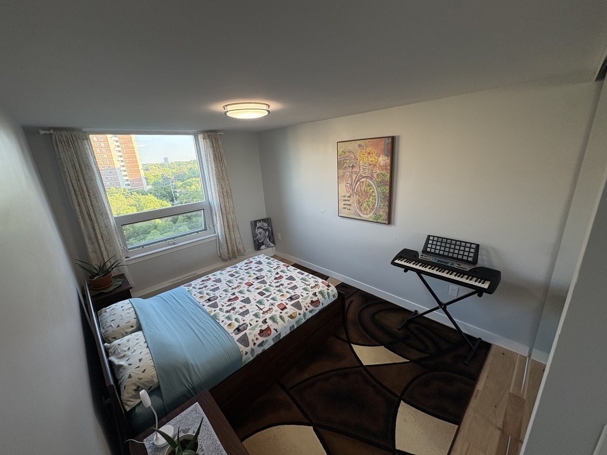 15 La Rose Avenue - Photo 12