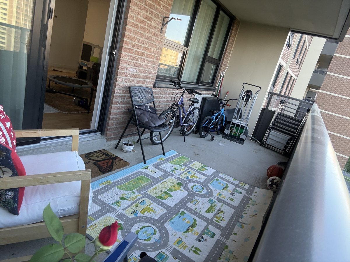 15 La Rose Avenue - Photo 25