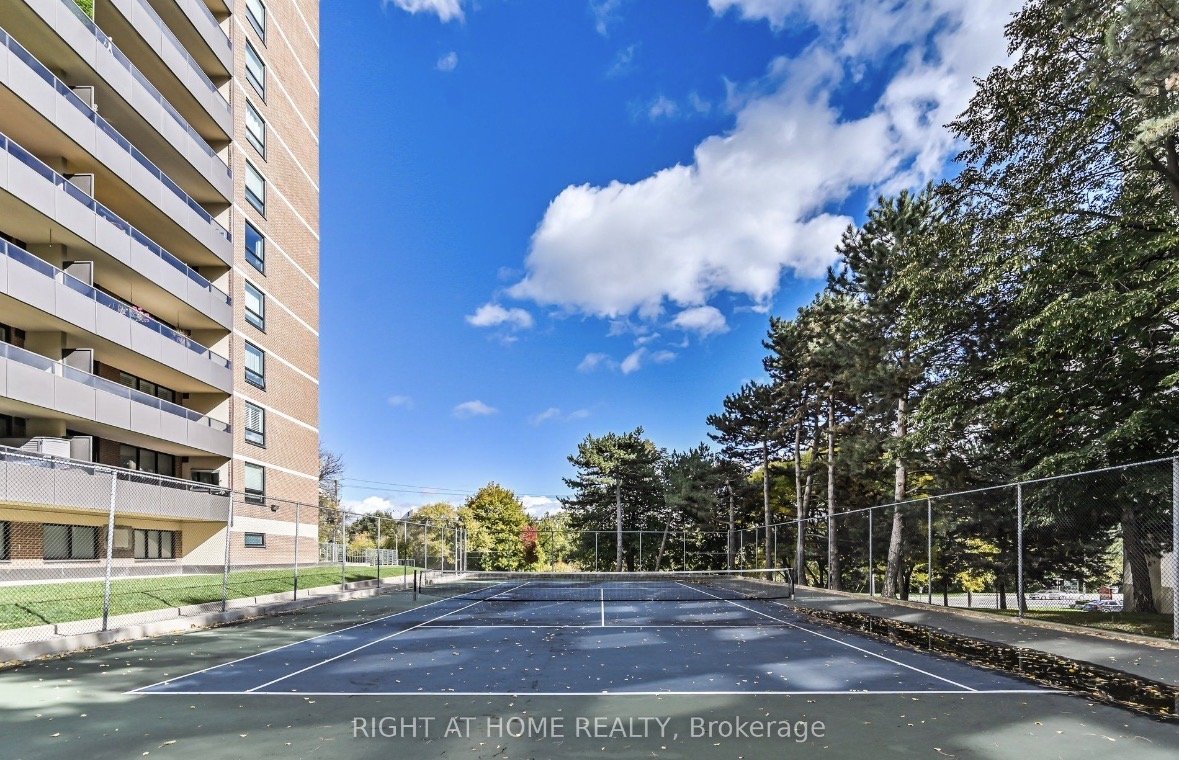 15 La Rose Avenue - Photo 32