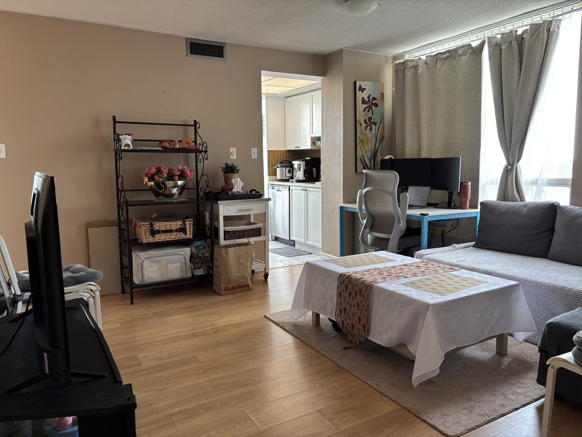 101 Subway Crescent - Photo 11