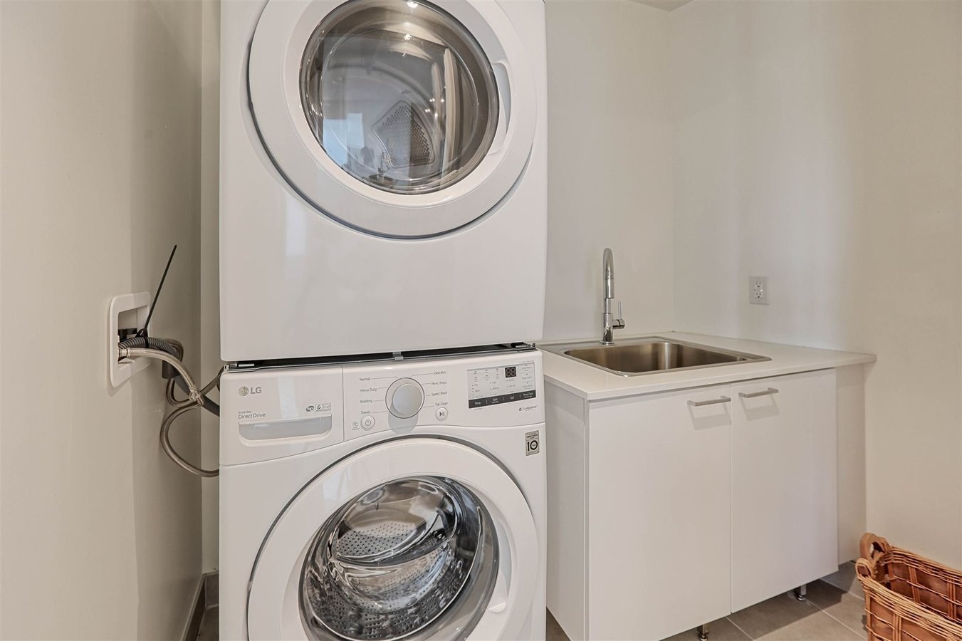 293 The Kingsway - Photo 11