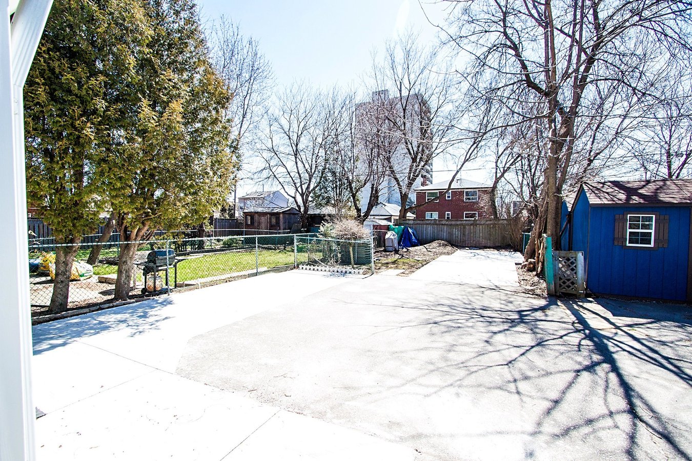 27 Simpson Avenue - Photo 14