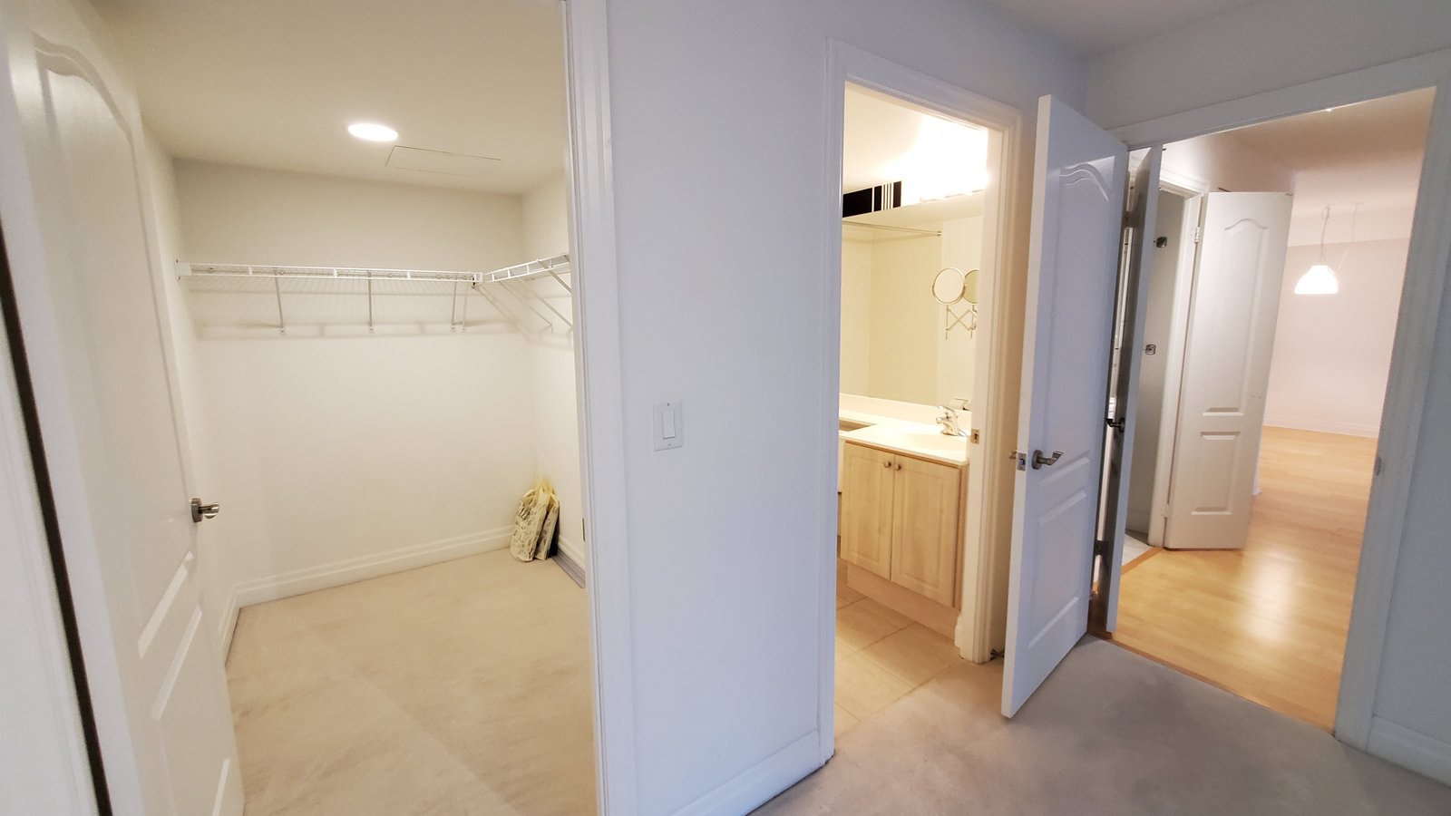 2119 Lake Shore Boulevard West - Photo 6