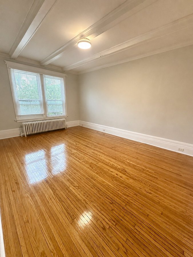 49 Stanley Avenue - Photo 1