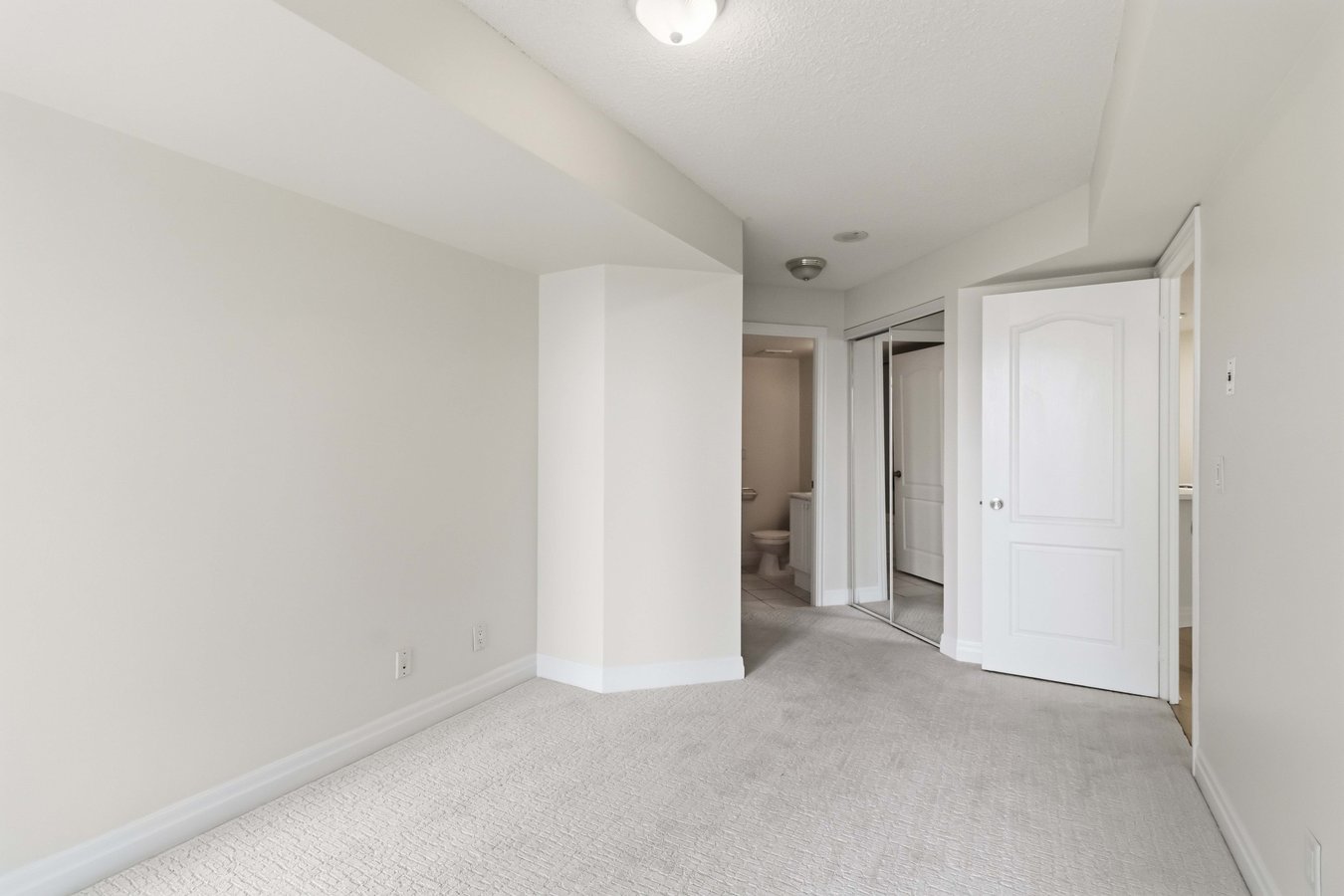 2121 Lake Shore Boulevard West - Photo 23