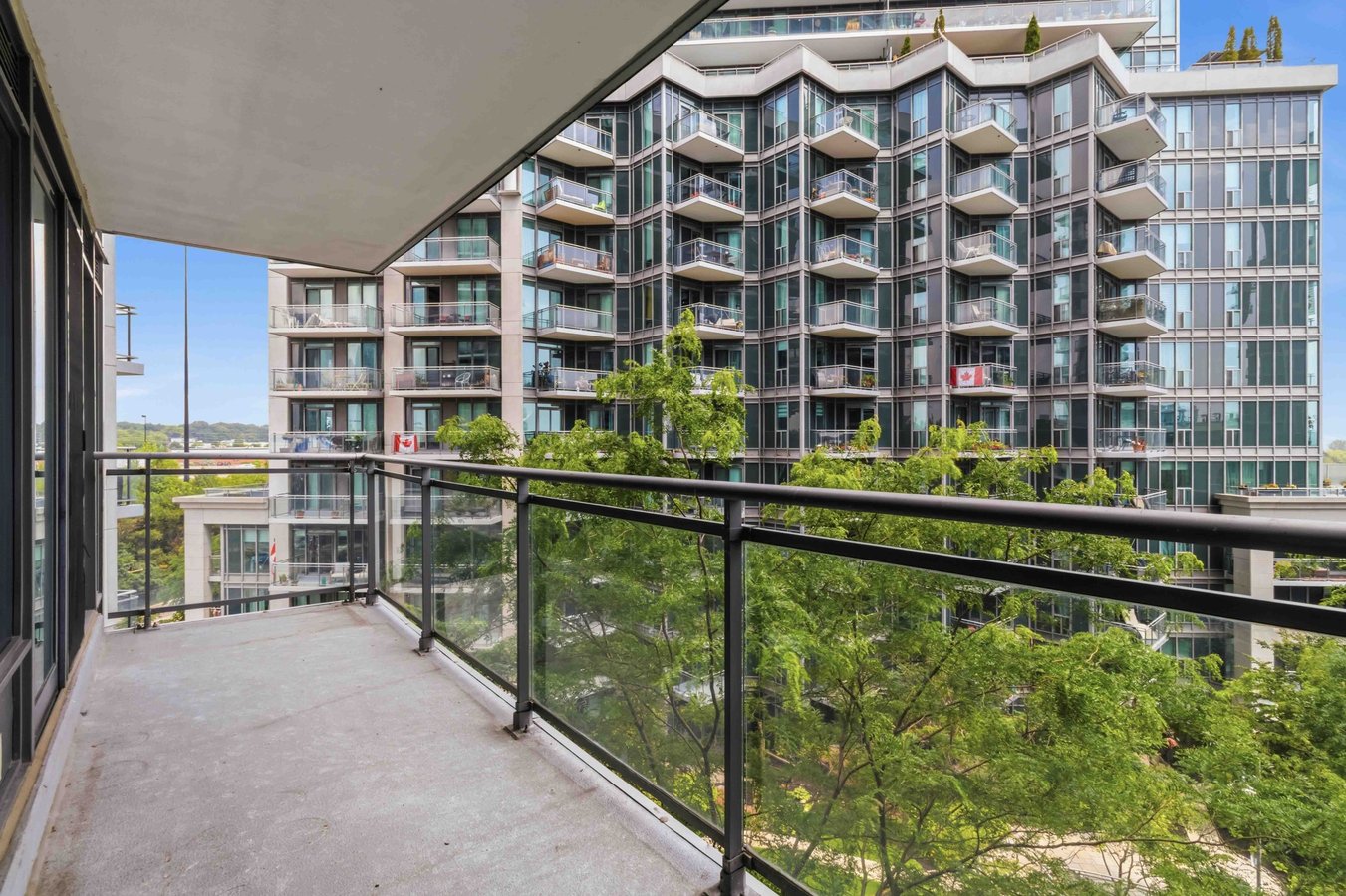 2121 Lake Shore Boulevard West - Photo 33