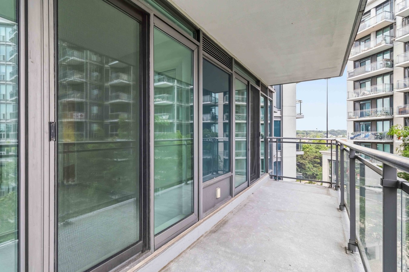 2121 Lake Shore Boulevard West - Photo 34
