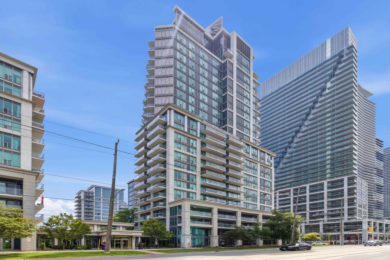 2121 Lake Shore Boulevard West - Photo 3