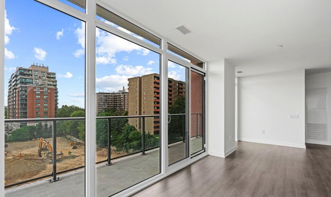 4010 Eglinton Avenue West - Photo 7