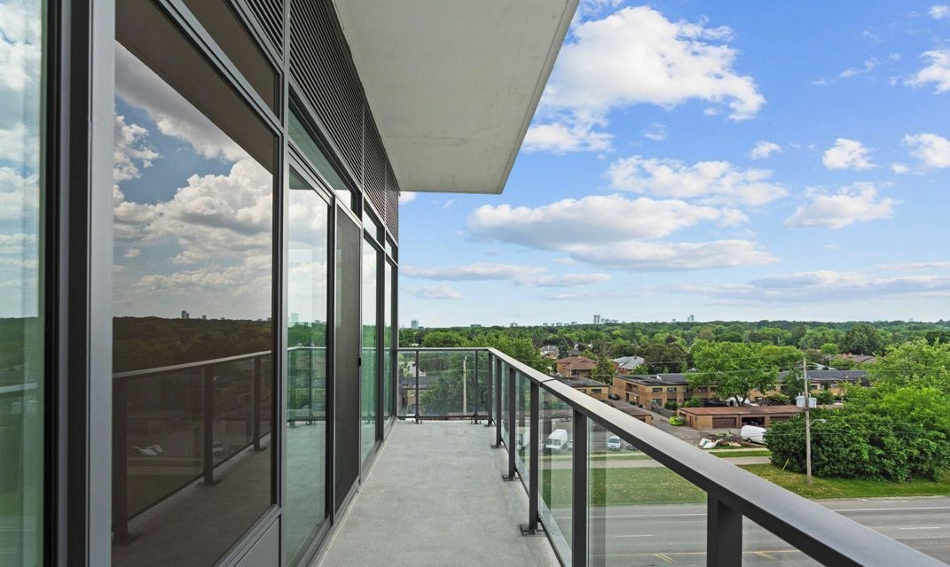 4010 Eglinton Avenue West - Photo 14