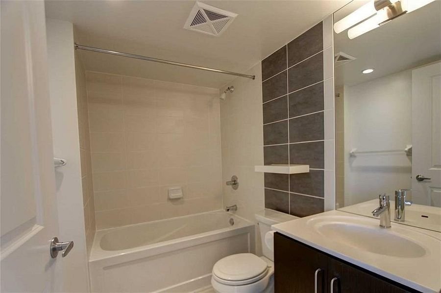 215 Sherway Gardens Road - Photo 13